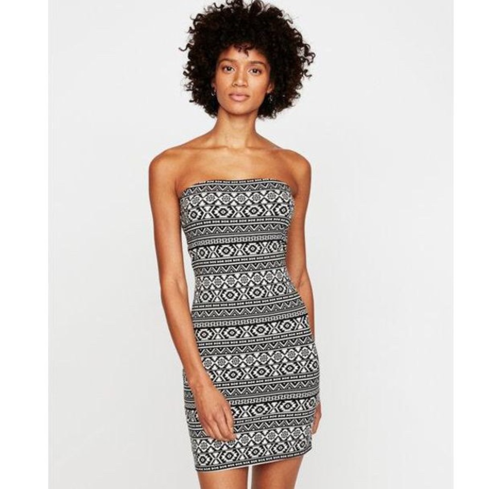 EXPRESS Strapless Geometric Print Dress